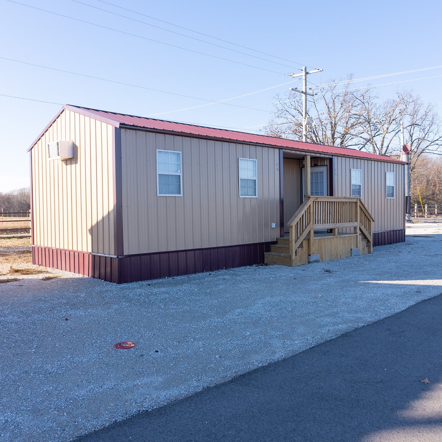 2024 Overland Of America- CABINS - Fence Line Cabins F1-F4